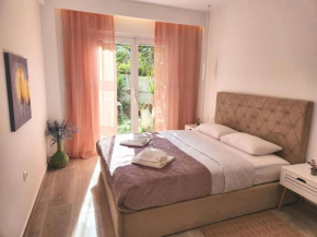 Nice Apartment Near Flisvos VIPGreece